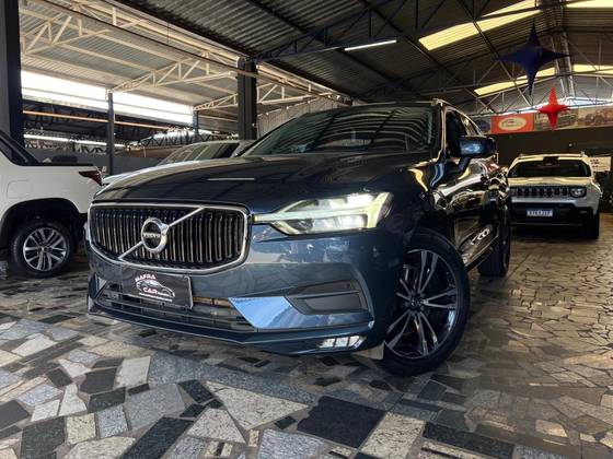 VOLVO XC60 2.0 T5 GASOLINA MOMENTUM AWD GEARTRONIC VOLVO XC60 2.0 T5 GASOLINA MOMENTUM AWD GEARTRONIC